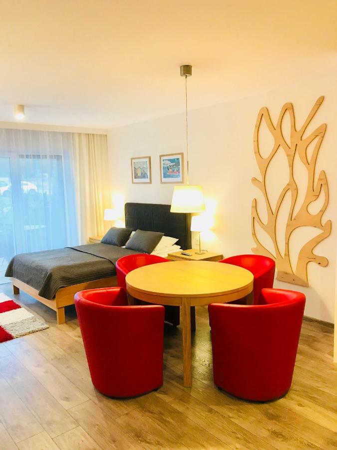 Apartamenty Rodzinne Z Ogrodkiem Pogorzelica  Buitenkant foto