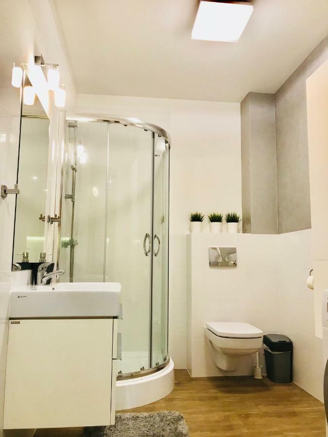 Apartamenty Rodzinne Z Ogrodkiem Pogorzelica  Buitenkant foto