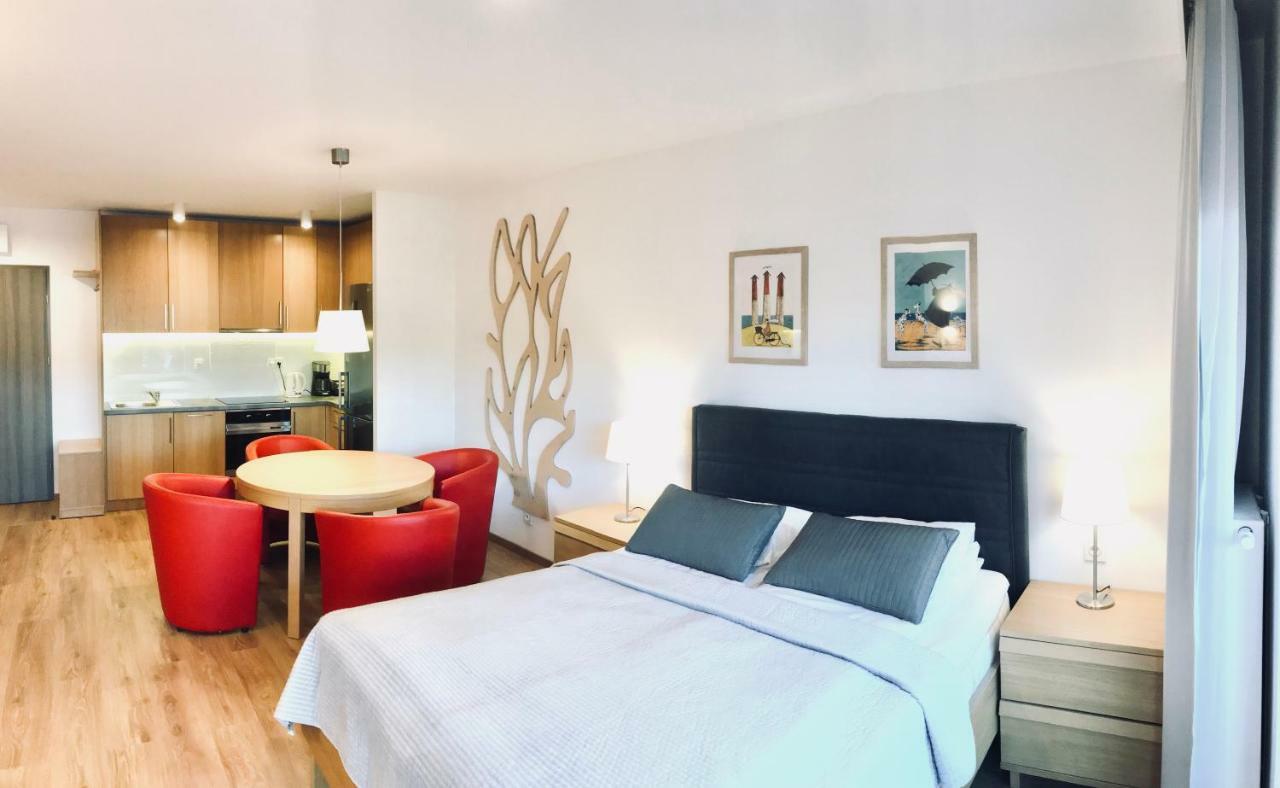 Apartamenty Rodzinne Z Ogrodkiem Pogorzelica  Buitenkant foto